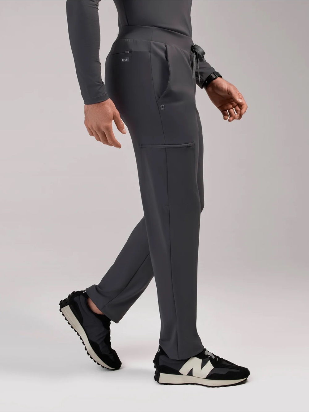 Figs FormX Norris scrub pants - Picture 3 of 10